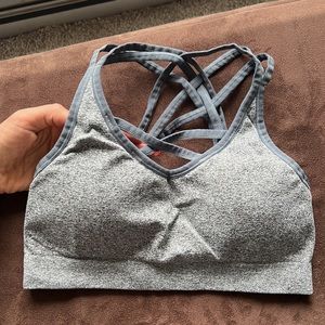 Reebok Criss Cross Sports Bra size Small